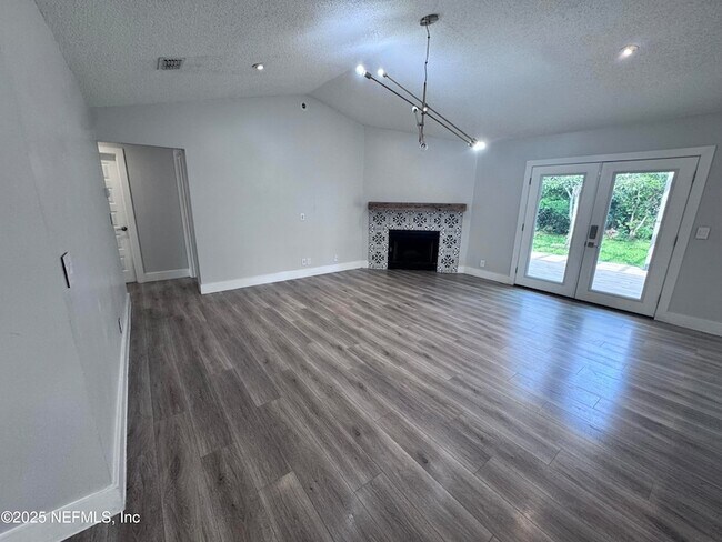 Building Photo - 13395 Tropic Egret Dr