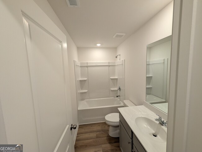 Building Photo - 2557 Adventure Way