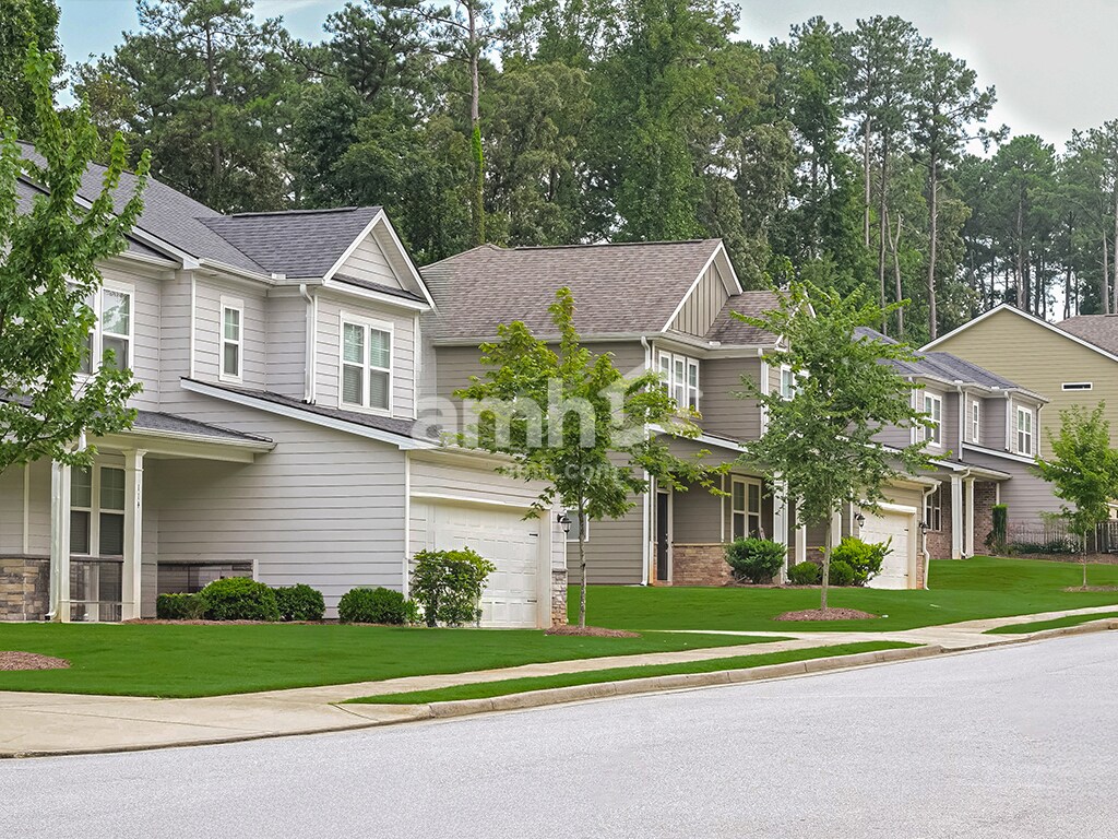 Building Photo - 124 Lindridge Dr