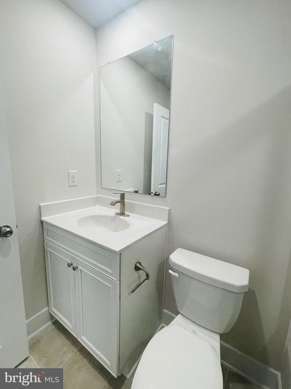 Building Photo - 2280 Marcy Dr