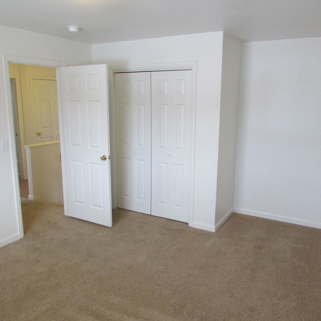 Bedroom 1 - 2244 Lamplighter Ln