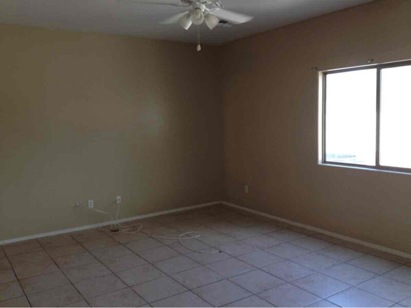 Building Photo - 2207 N 91st Ln