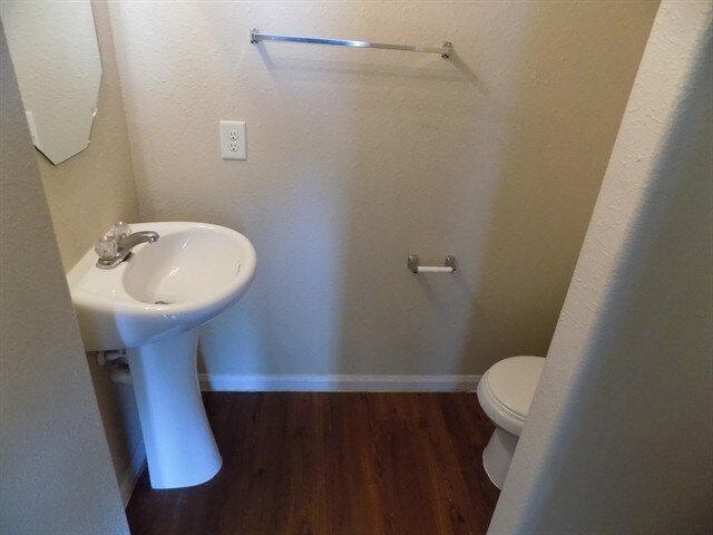 Building Photo - 2618 Bammelwood Dr