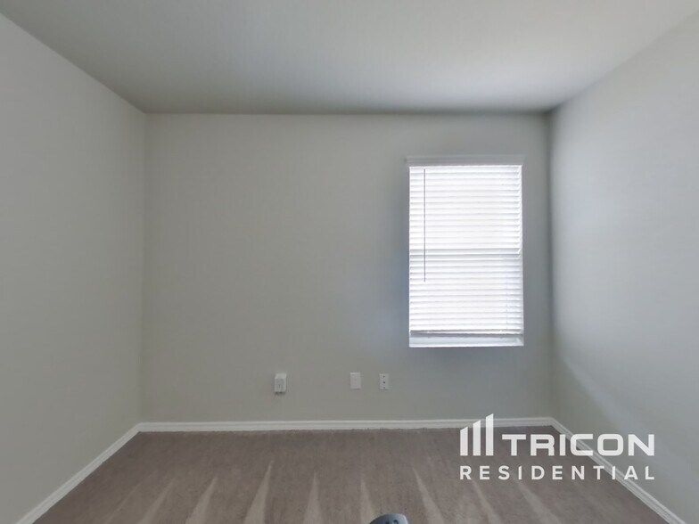 Building Photo - 8443 Amistad Cove