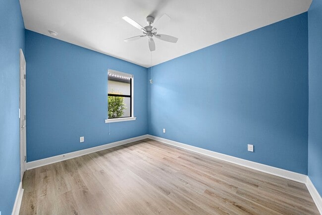 Building Photo - Modern Living 3-bedroom, 2-bath home in Alva