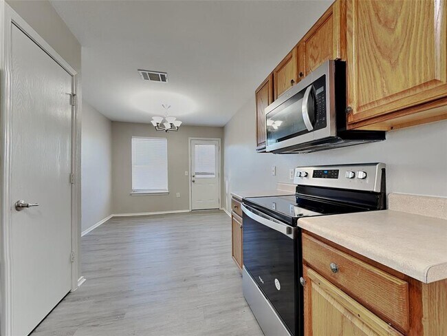 Building Photo - 12529 Sky Harbor Dr