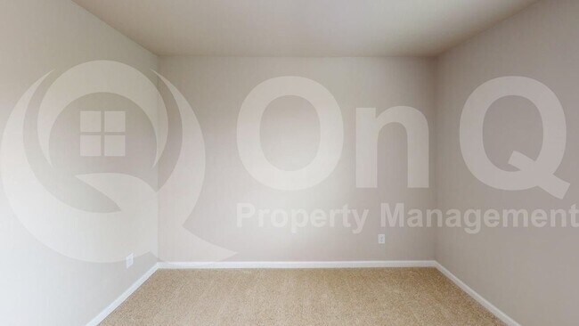 Building Photo - 5521 Capilano Ct