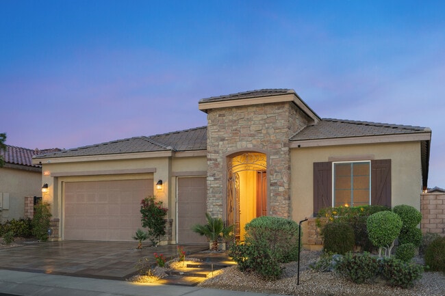 Building Photo - 43230 La Scala Way