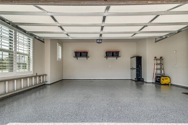 Building Photo - 11112 Lacey Oak Ridge