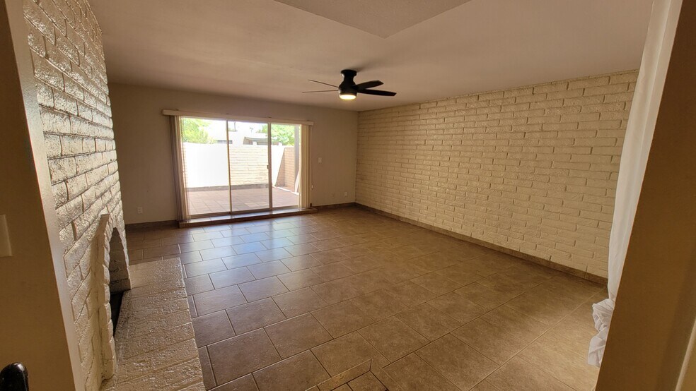 Building Photo - 7858 E Pecos Ln