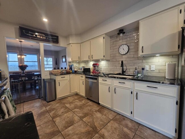 Building Photo - Gorgeous home for Rent!