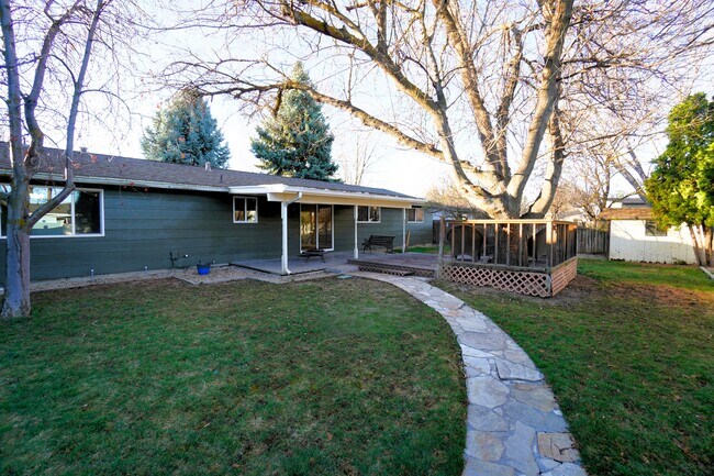 Building Photo - 9594 W Telfair Dr