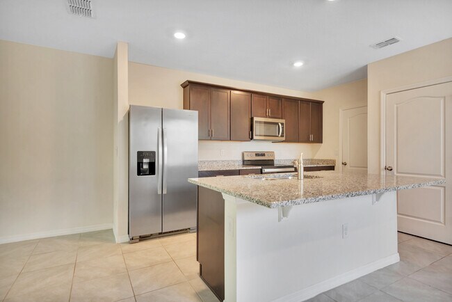 Building Photo - 35 Vista Oaks Ln