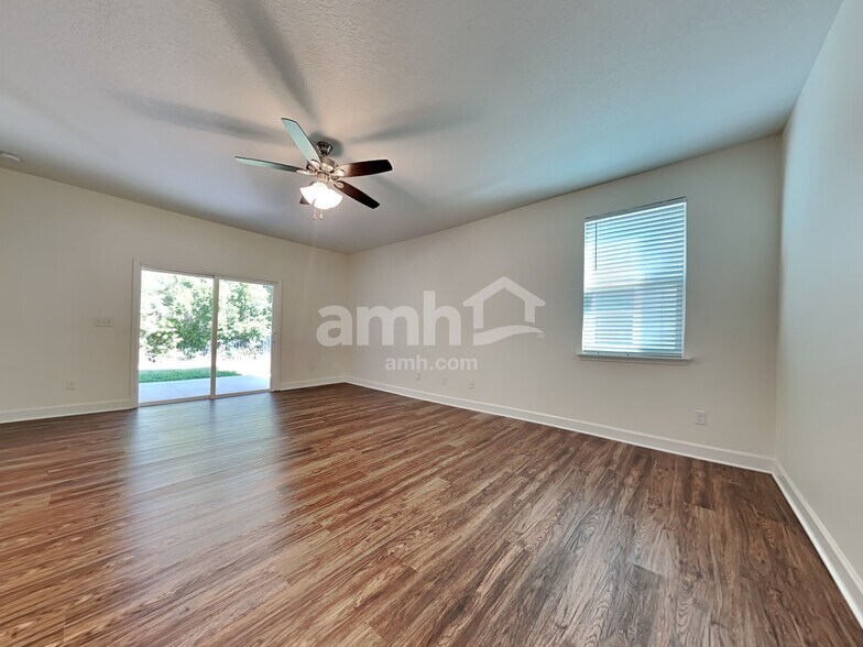 Building Photo - 437 Sandstone Dr