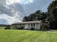 Building Photo - 4715 Hebbardsville Rd