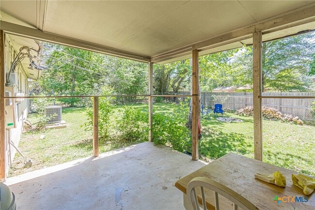 Building Photo - 133 Algarita Rd