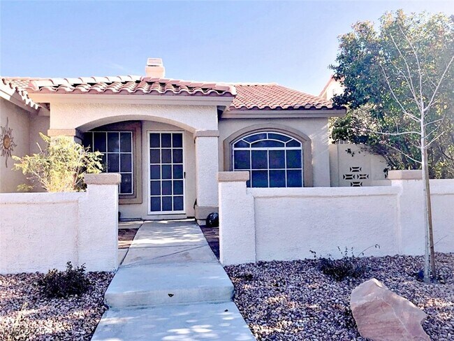 Primary Photo - 9560 Summerfest St