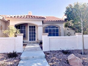 Building Photo - 9560 Summerfest St