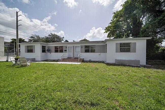 Building Photo - 1260 NW 58th St