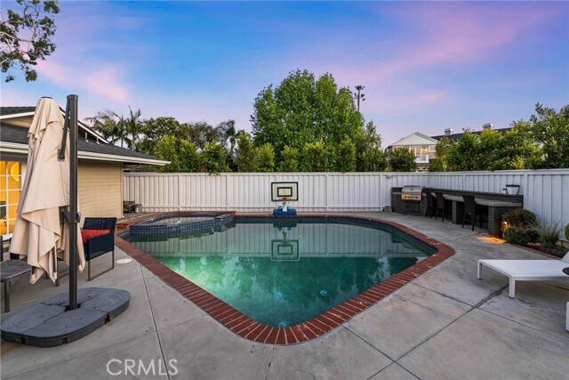 Building Photo - 1800 Glenwood Ln