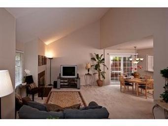 Building Photo - 836 Peary Lane