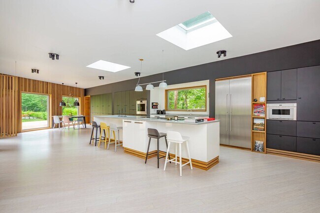 Building Photo - 54 Copeces Ln