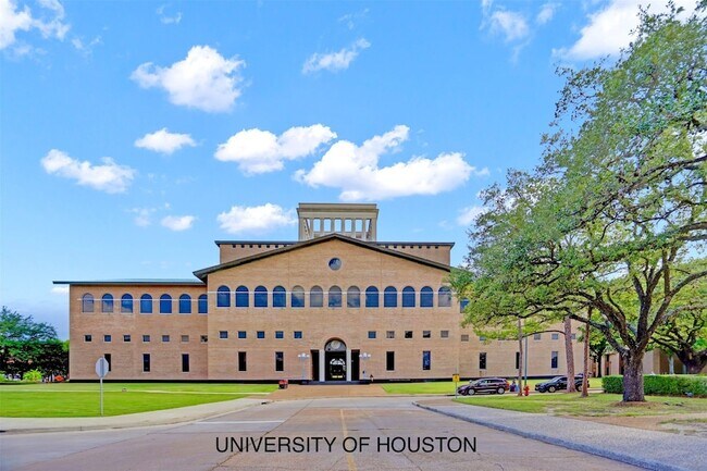 Building Photo - 2001 Holcombe Blvd