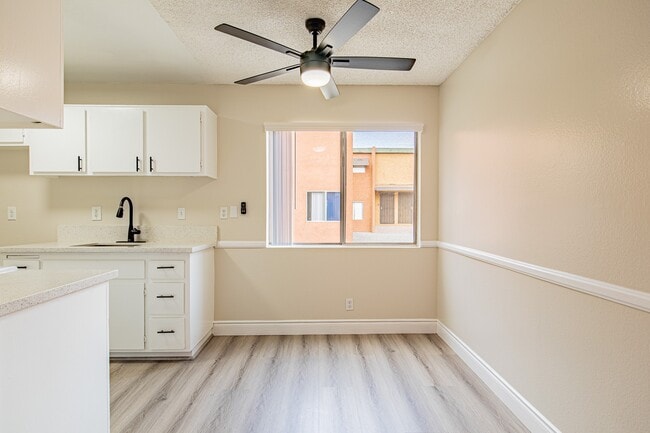 Building Photo - Cypress Villas Apartment Homes