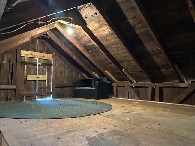 Building Photo - 6034 U.S. Rte 209