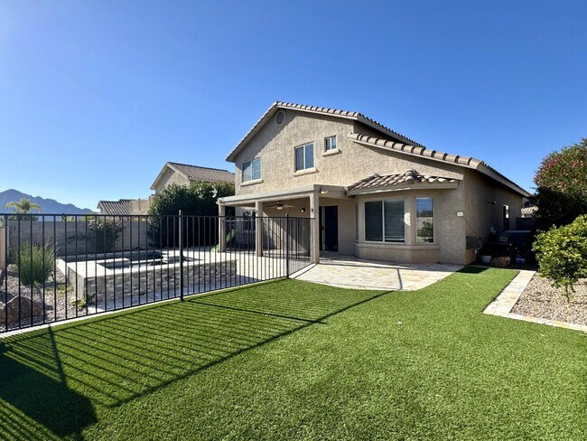Building Photo - 12768 N Lantern Way
