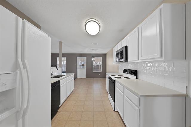 Building Photo - 1477 Greenbrook Dr