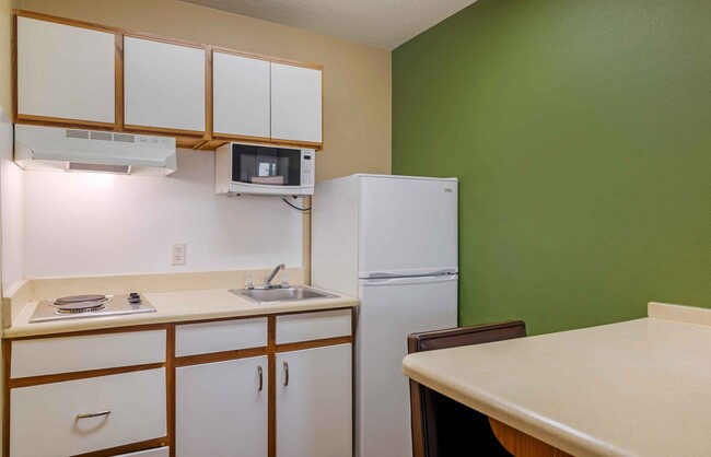 Building Photo - Furnished Studio-Washington, D.C. - German...