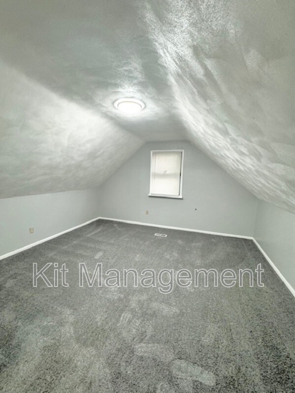 Building Photo - 4645 Westway St