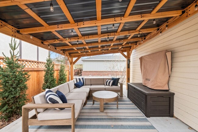 Building Photo - 4BD, 3.5BA Montclair Tudor with Large Yard and 2-Car Garage