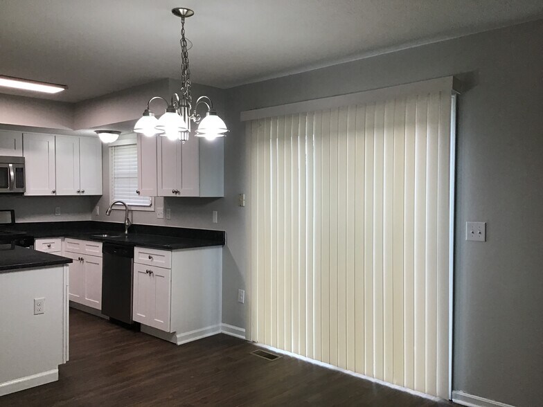 Building Photo - 22 Liberty Ridge Ave