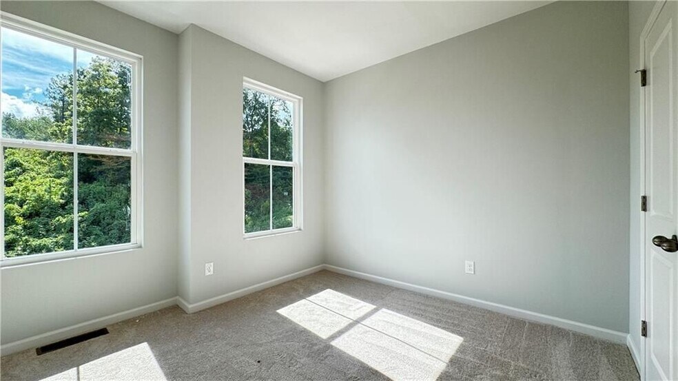 Building Photo - 1479 Creekside Cir NW