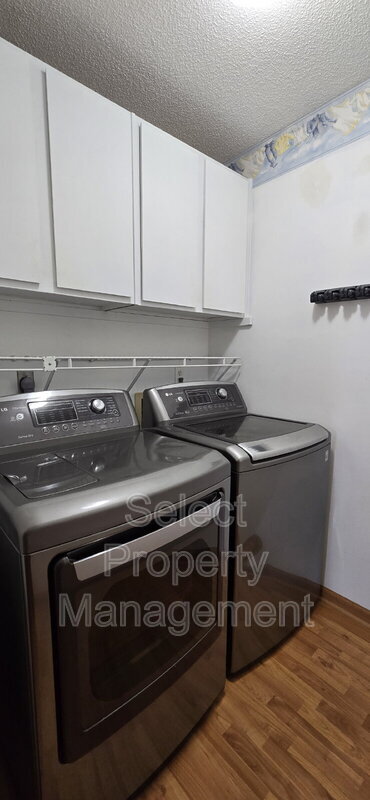 Building Photo - 606 Diamond Point Pl