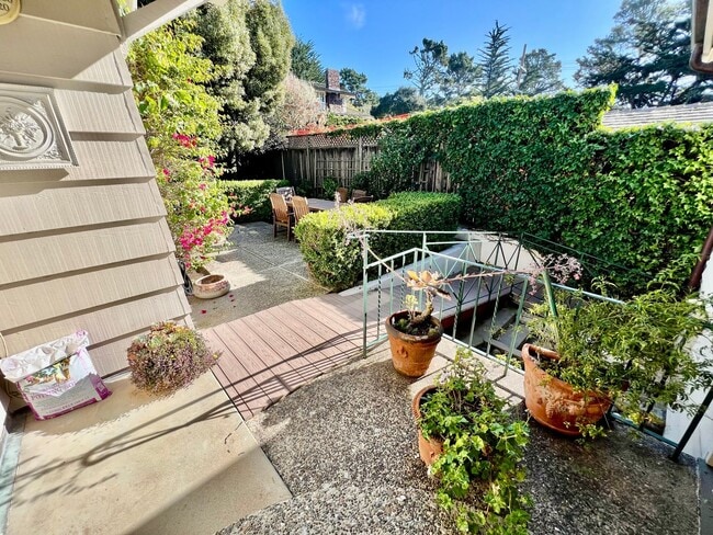 Building Photo - Charming and Accommodating Carmel-by-the-Sea Home coming soon!