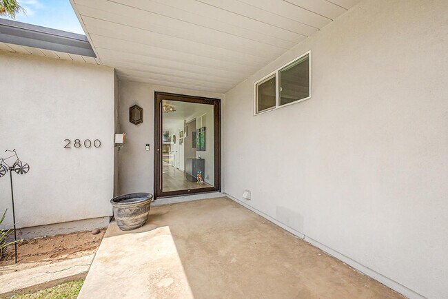 Building Photo - 2800 S Bala Dr