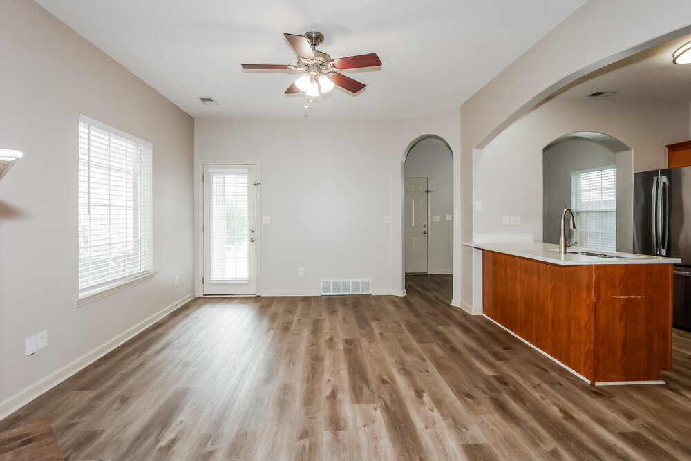 Building Photo - 1254 Carlton Ridge Dr