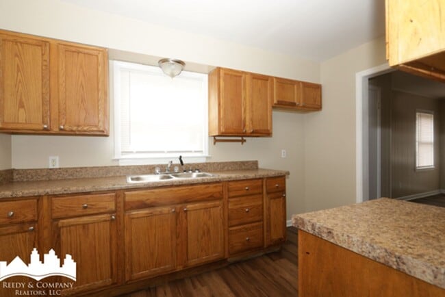 Building Photo - 3491 Pryor St