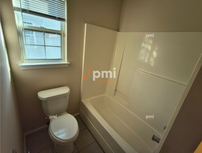 Building Photo - 125 Orchard Pass