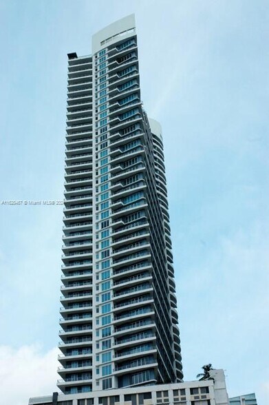 Building Photo - 60 SW 13th St