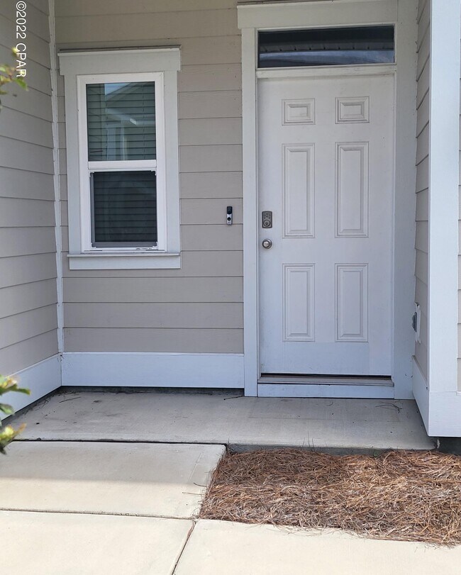 Building Photo - 1682 Caleigh Ct