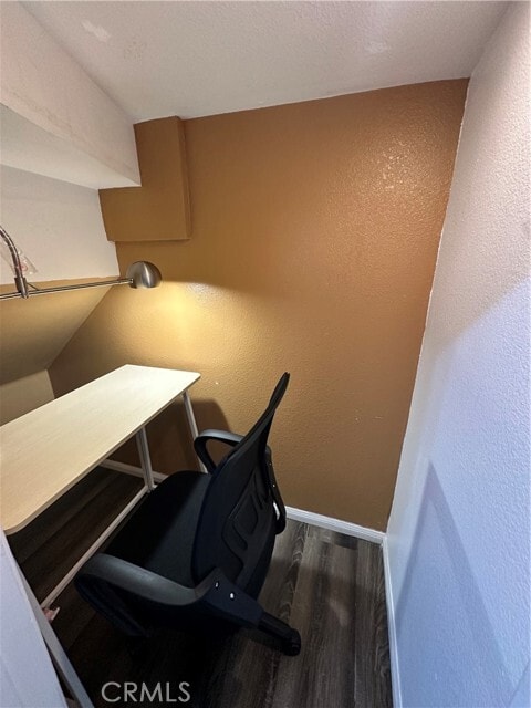 Building Photo - 33010 Donner Ln