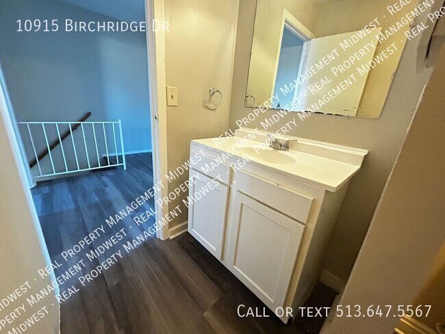 Building Photo - 10915 Birchridge Dr