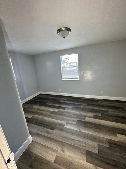 Building Photo - 1039 Phelps St