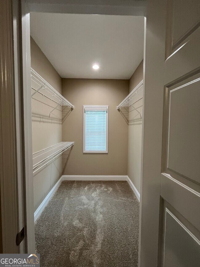 Building Photo - 126 The Villas Wy