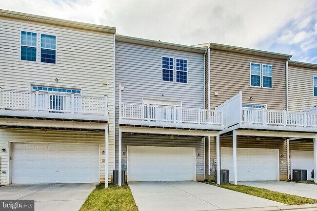 Building Photo - 2814 Shearwater Ln