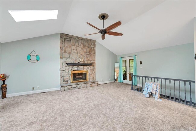 Building Photo - 14 Shireford Ln